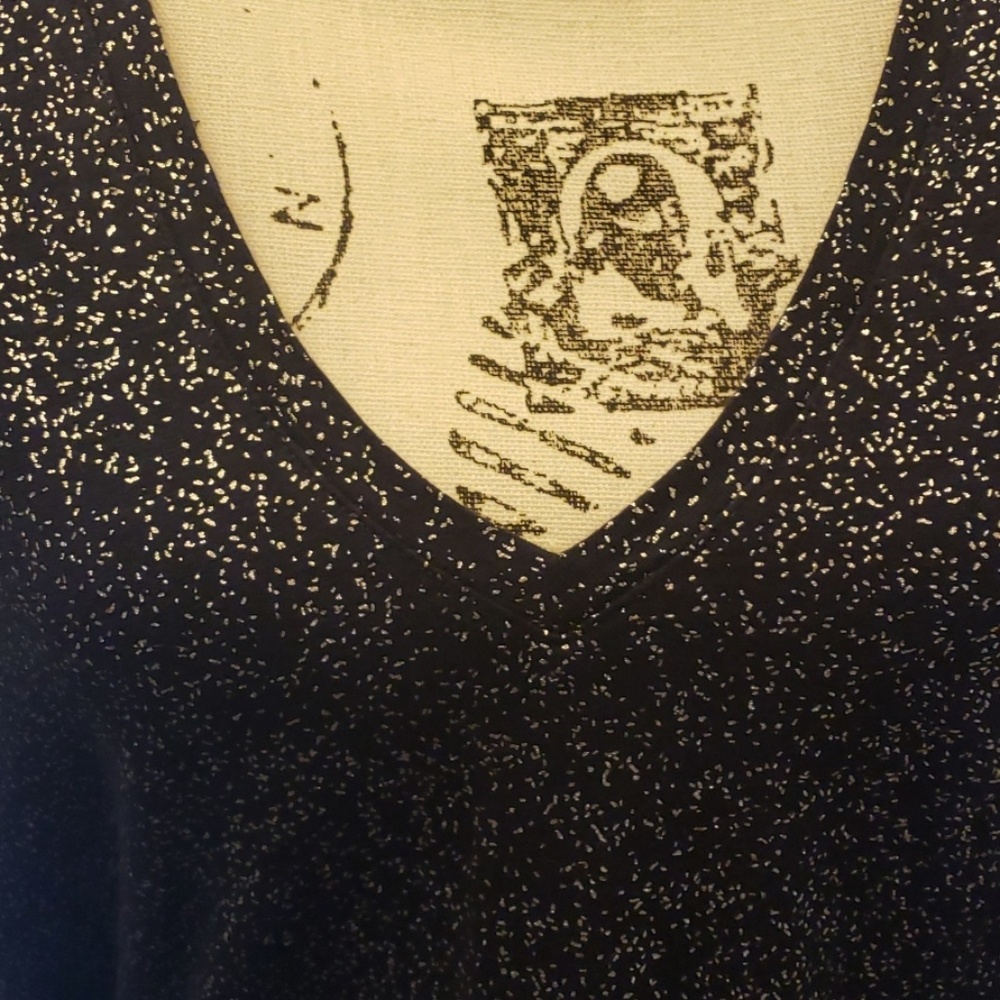 Merona Tee - Picture 2 of 3